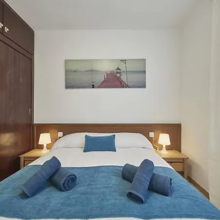 Julia 14pax 5 Sea & Train Ferienhaus