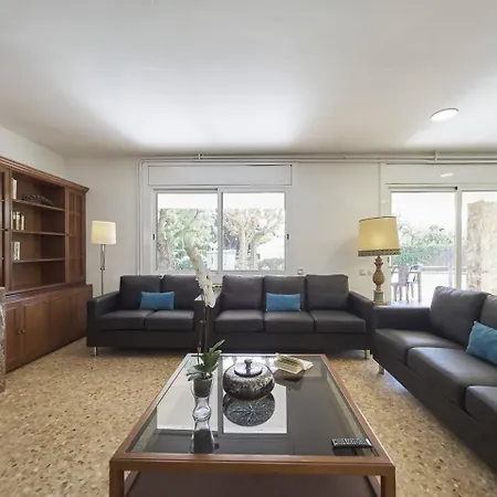 Ferienhaus Julia 14pax 5 Sea & Train Sant Andreu de Llavaneres